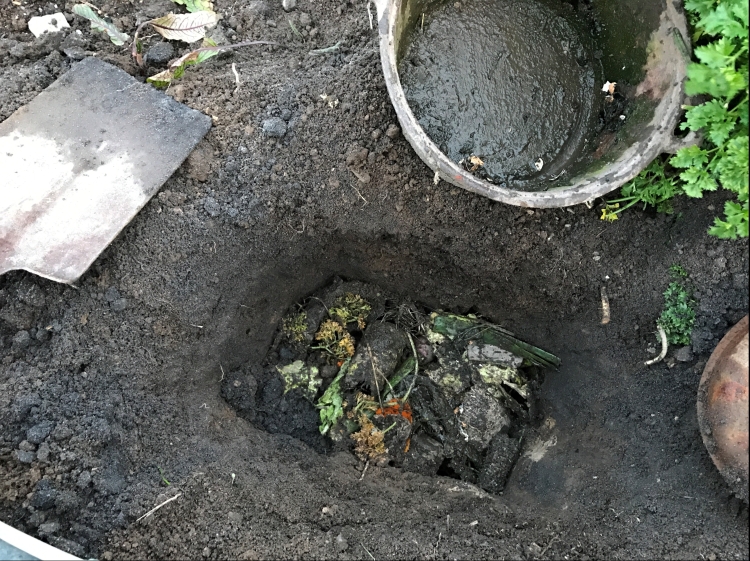 Dig and drop composting